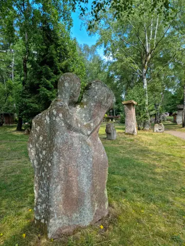 Skulptur in Weißenseifen
