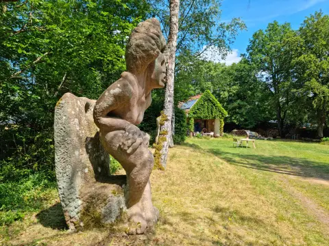 Skulptur in Weißenseifen