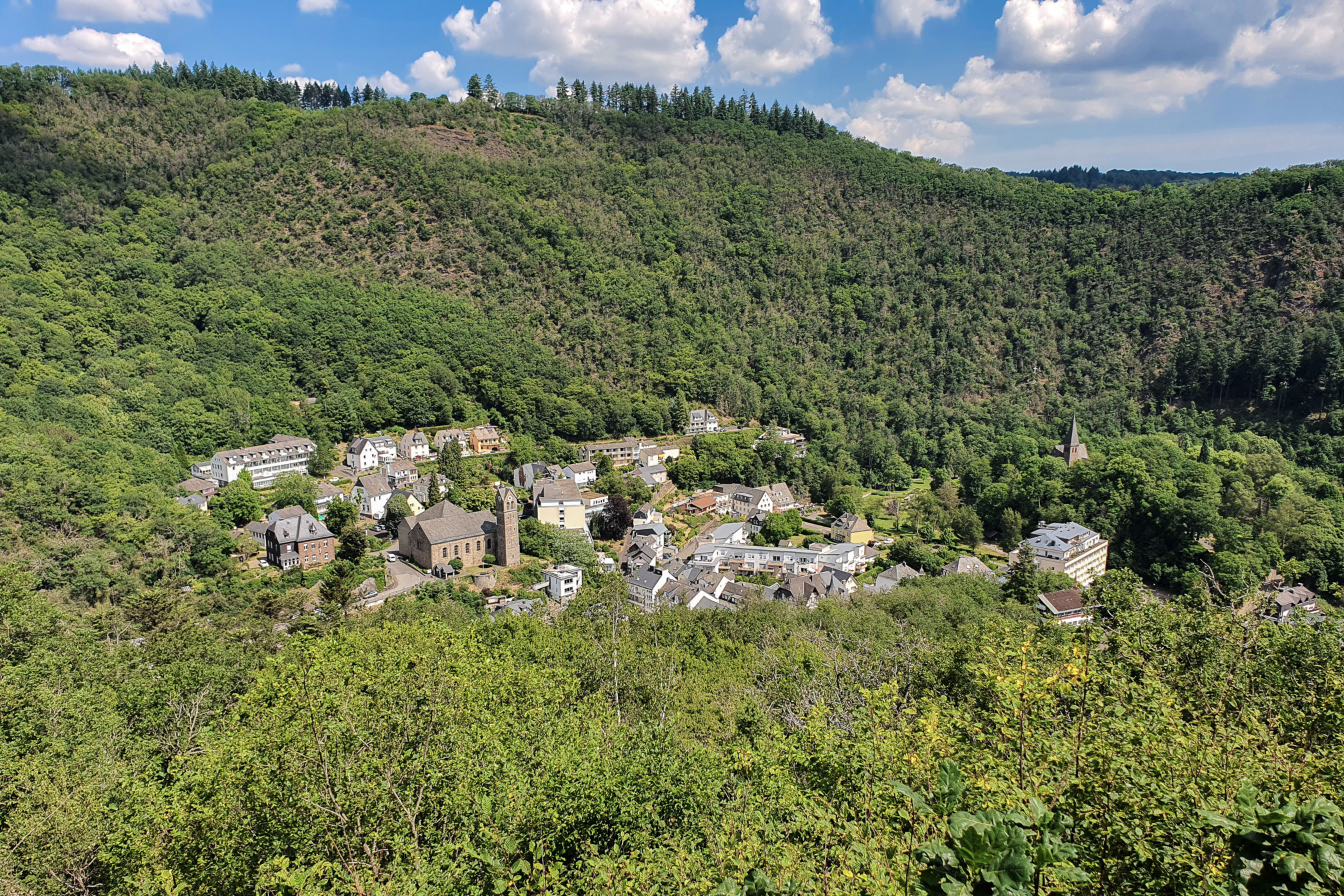 Blick von der Mooshütte nach Bad Bertrich