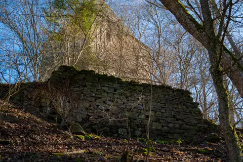 Reste der Ringmauer